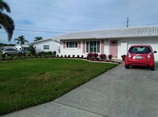 9012 140th Way, Seminole, FL 33776