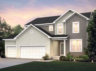 9069 Meadows Dr, Victoria, MN 55386