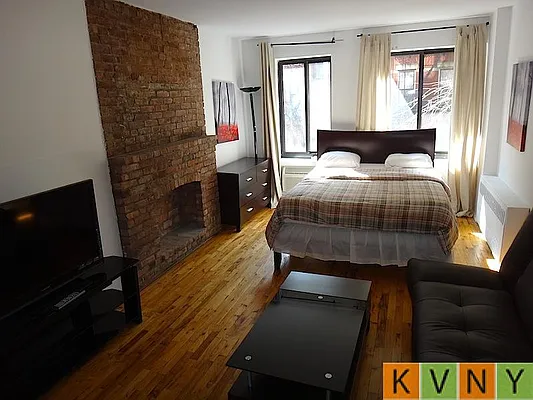 Rented by KVNY Soho | media 16