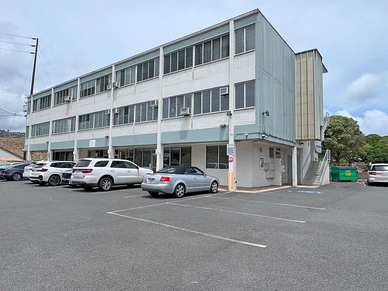 1055 Kalo Pl — Photo 1