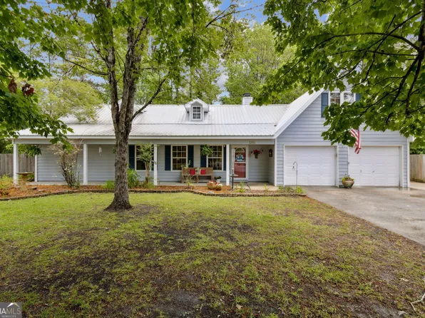 204 Fern Ct, Kingsland, GA 31548