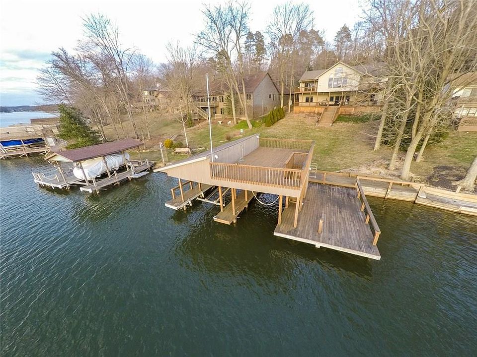 1st image of 597 King Beach Dr