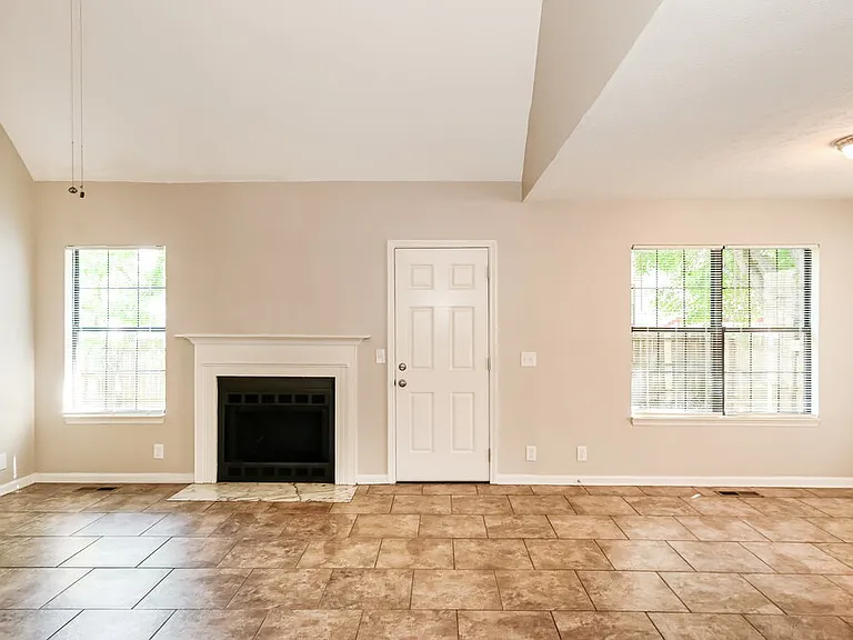 3656 Burwick Pl — Photo 5