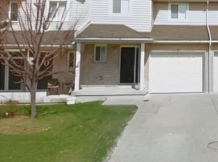 1664 Fieldcrest Ln, Tecumseh, ON N8N 4Z8