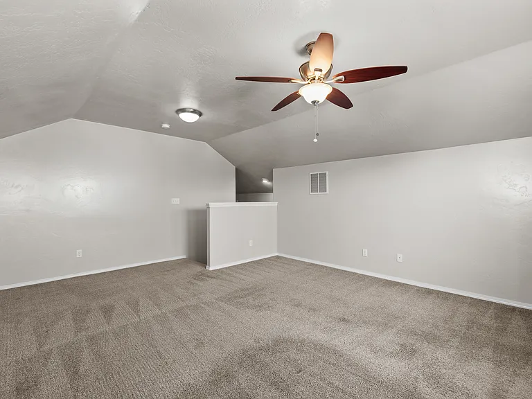 3145 S Mystic Seaport Ave — Photo 38