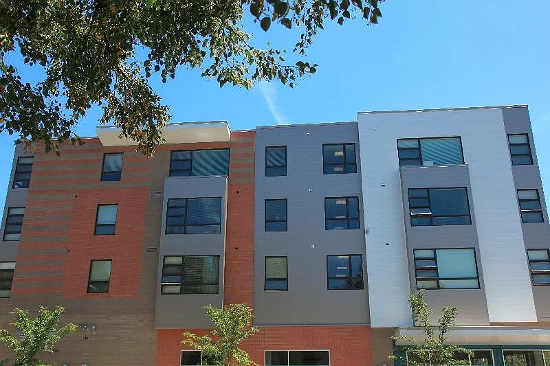 East Liberty Place — Photo 2