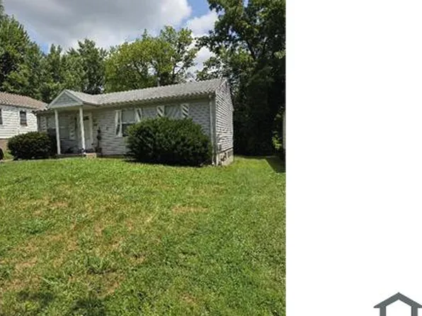 10140 Winkler Dr, Saint Louis, MO 63136