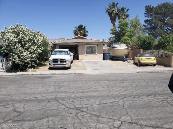 47 Locustwood St, Las Vegas, NV 89110