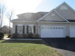 2060 Bally Dr, Northampton, PA 18067