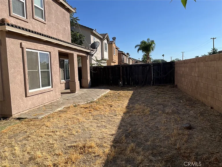 1241 Castledale St — Photo 36