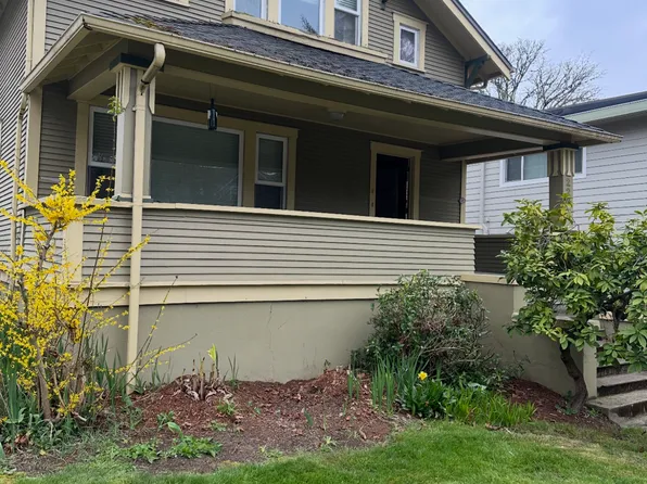 228 NW 8th St, Corvallis, OR