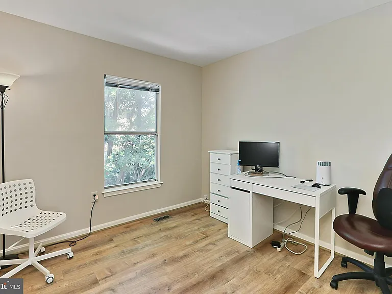9694 Poindexter Ct — Photo 24