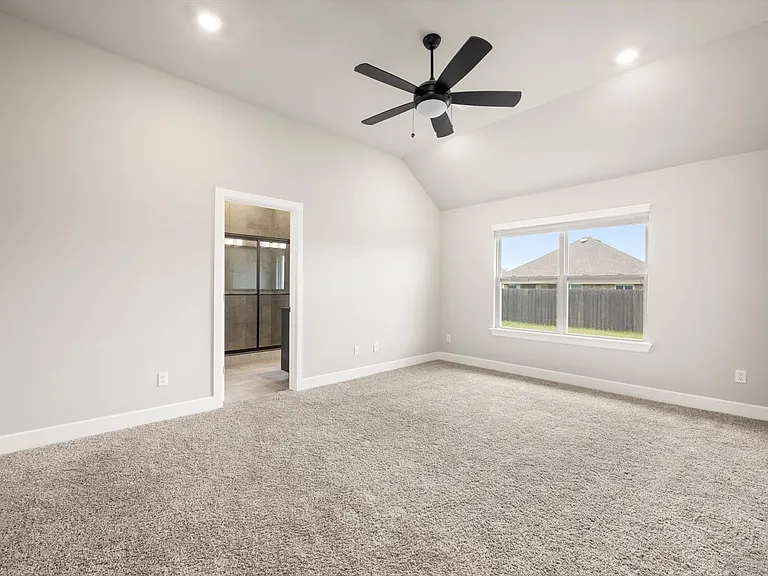13933 Klinsman Rd — Photo 14