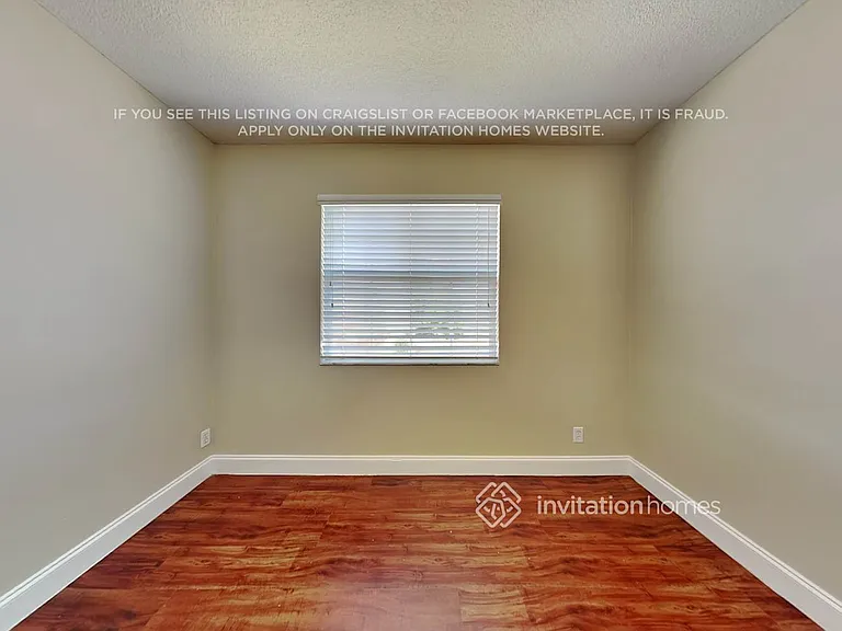 12190 Brisbane Ln — Photo 14
