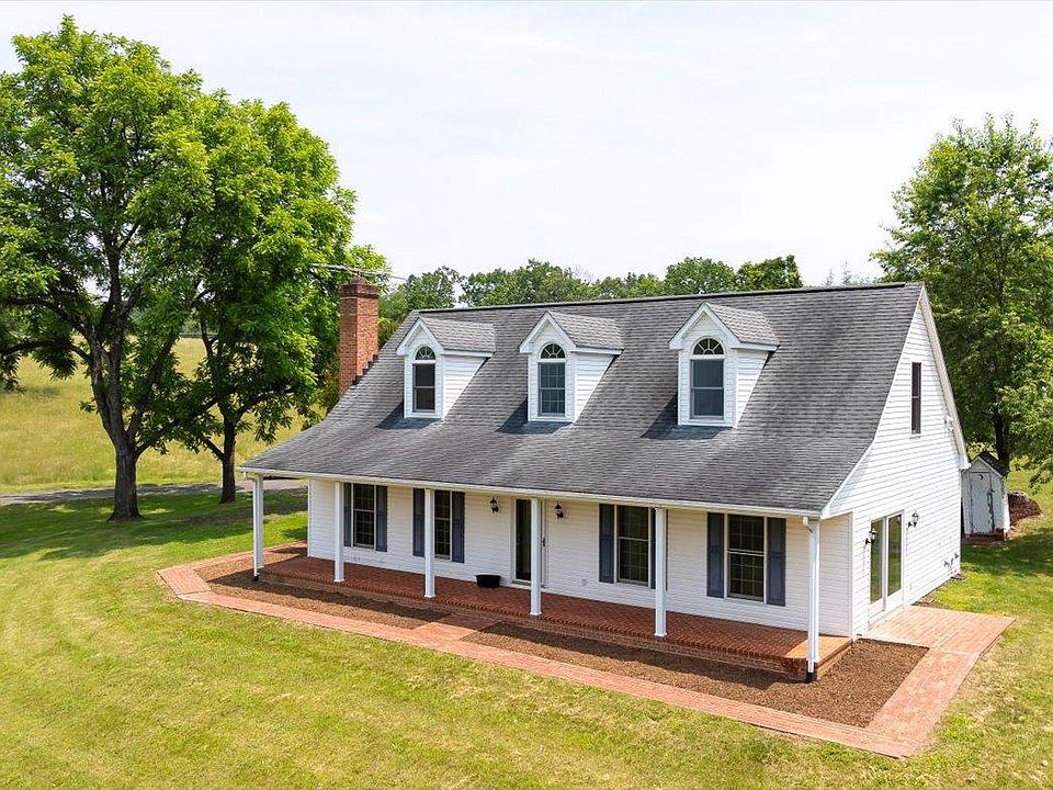 1st image of 274A Aaron Mountain Rd