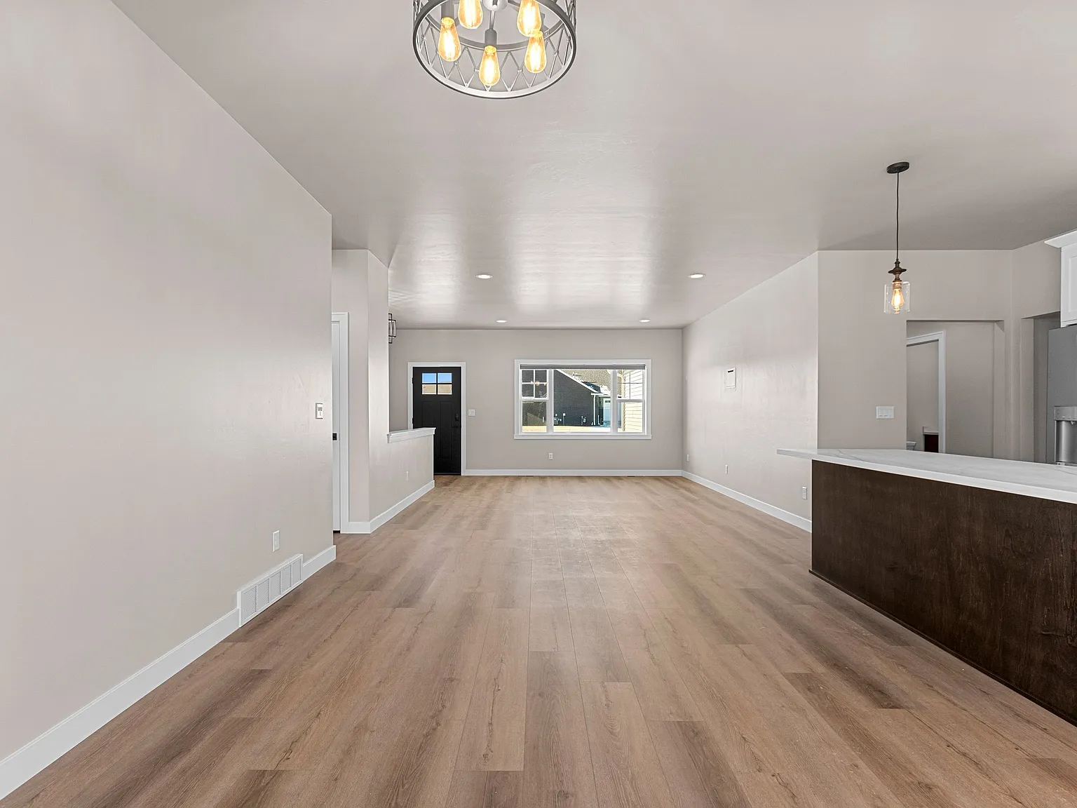 340 Rainbow Court - 1 — Photo 3