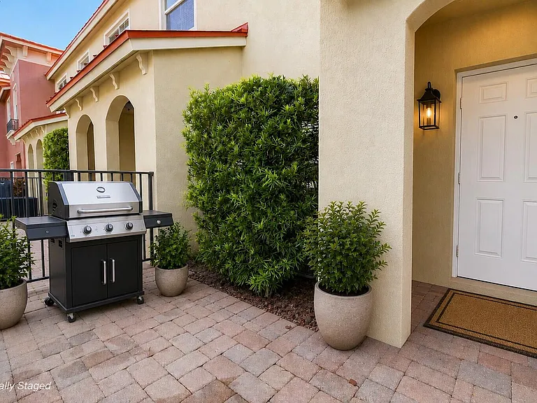 340 Lake Monterey Cir — Photo 6