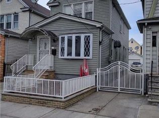 9059 199th St, Hollis, NY 11423