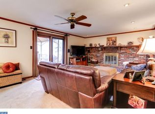 156 Roberts Dr, Somerdale, NJ 08083