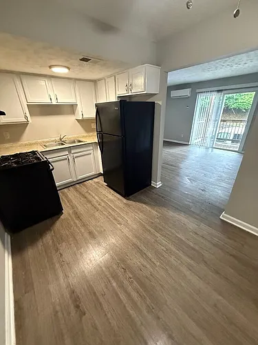 2066 Fairmont Ct Photo 1