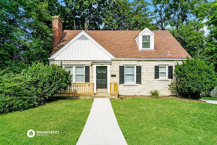 1st image of 2361 Saratoga Dr