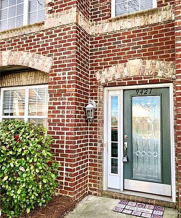 2nd image of 9421 Kings Parade Blvd #9421