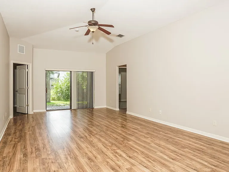 433 San Lorenzo Ct — Photo 4