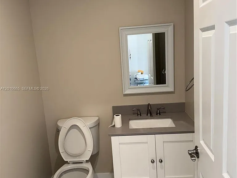 3155 SW 132nd Ave — Photo 6