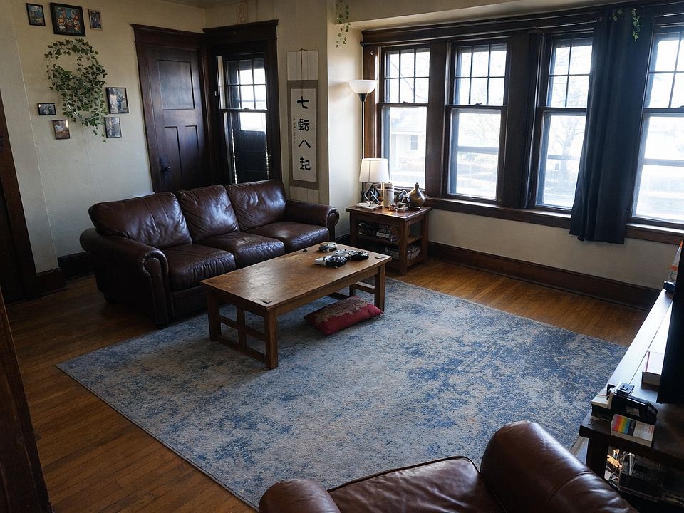 1st image of 3284 N Oakland Ave