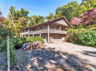 237 Sugar Hollow Rd, Fairview, NC 28730