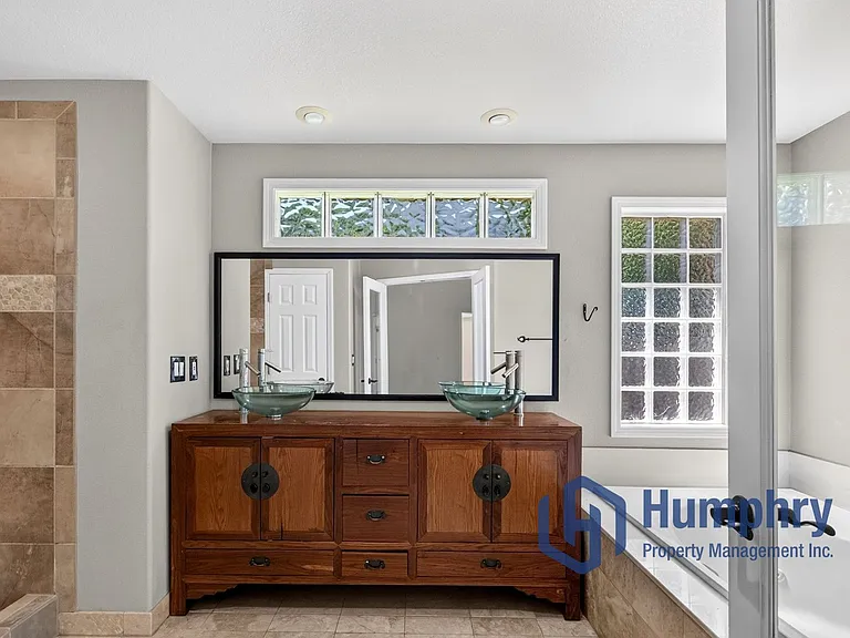 1948 E Cypress Point Dr — Photo 25