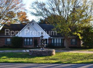 6780 Martin Dr, Zachary, LA 70791