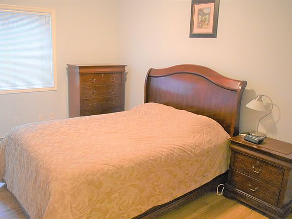 5th image of 777 3rd Ave SW #408