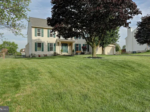 108 Fox Hunt Ln, Middletown, DE 19709