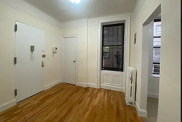 Rented by City Connections Realty | media 6