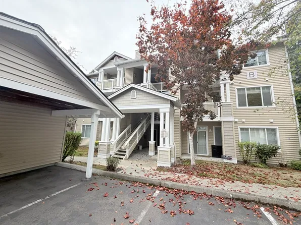 15300 112th Ave NE APT B206, Bothell, WA 98011