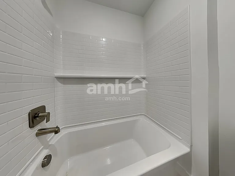 8007 Katriel Ct SW — Photo 18