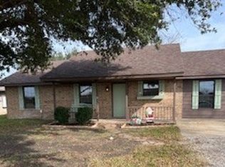 427 N Dallas St, Palmer, TX 75152