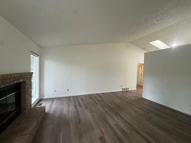 6920 N Old Fort Dr — Photo 11