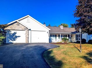 106 Penns Ct, Centre Hall, PA 16828