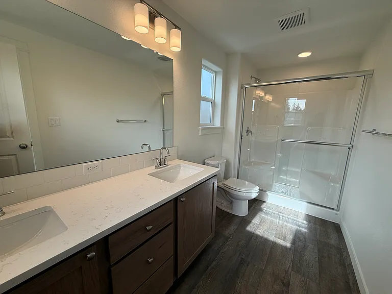 Brosterhous Townhomes — Photo 12