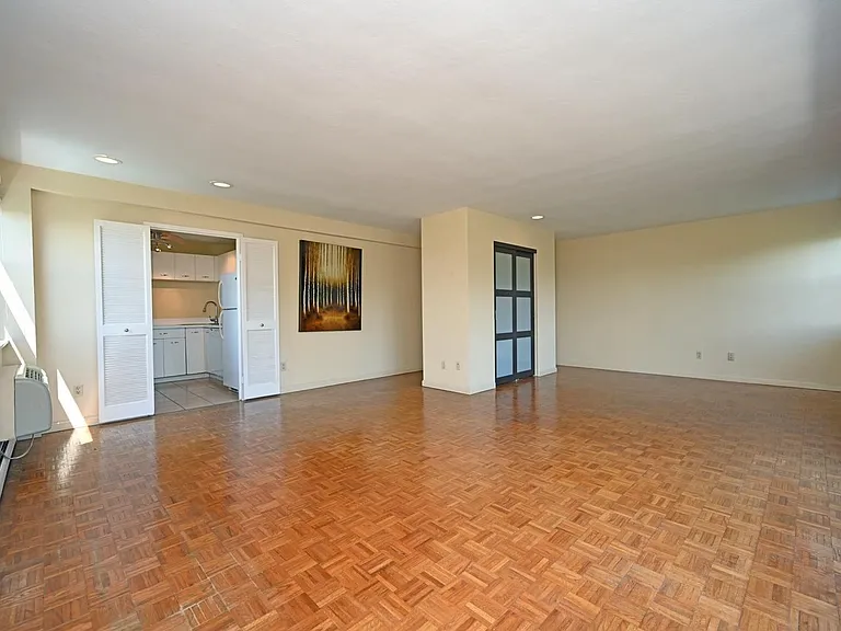 1815 William Howard Taft Rd #705 — Photo 20