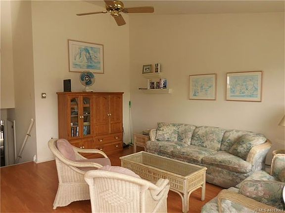 5th image of 303 Liberty Ave #1