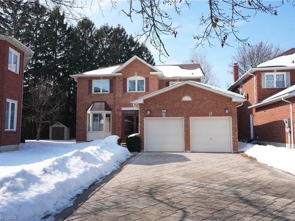 1995 Pitagora Ct, Mississauga, ON L5K 2M4