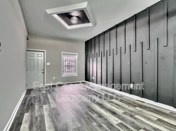 722 N Port St, Baltimore, MD 21205