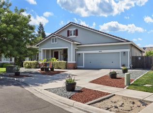 2439 Autumn Moon Way, Turlock, CA 95382