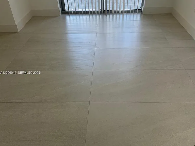 1111 SW 1st Ave #1720 — Photo 8