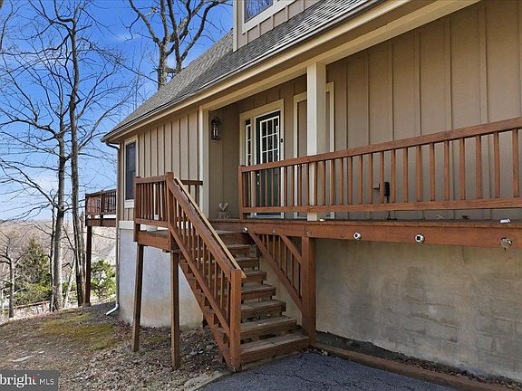 4th image of 111 High Mountain Ln