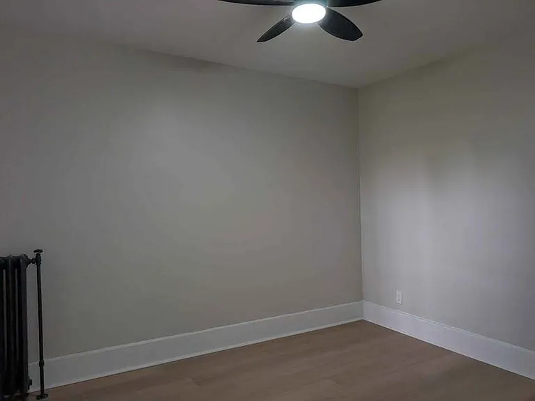 714 Elliott St — Photo 4