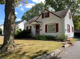 1406 Maplewood St NE, Warren, OH